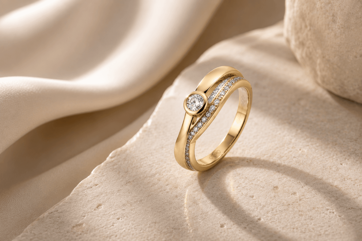 Distinctive gold and diamond signature ring